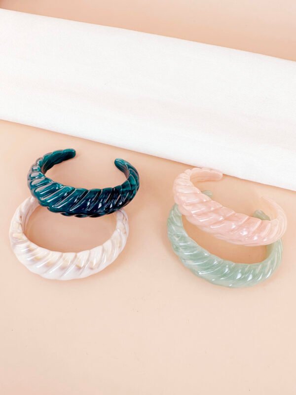 Bracelet jonc résine torsade - Lot de 4 – Image 3