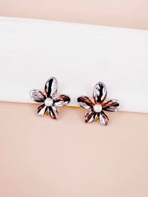 Boucles d&rsquo;oreilles fleurs en acier inoxydable
