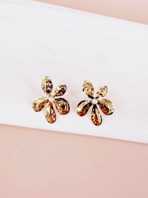 Boucles d&rsquo;oreilles fleurs en acier inoxydable