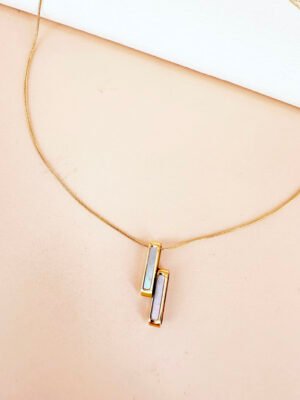 Collier pendentif nacré en acier inoxydable