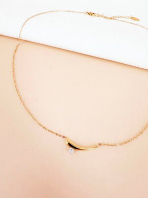 Collier pendentif virgule avec strass en acier inoxydable