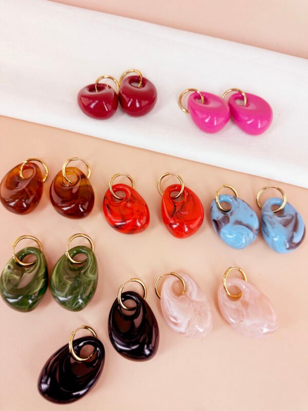 Boucles d'oreilles résine – Image 11