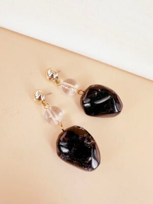 Boucles d’oreilles pendantes résine