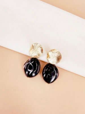 Boucles d’oreilles pendantes résine