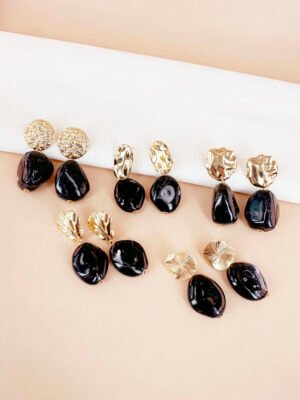 Boucles d’oreilles pendantes résine