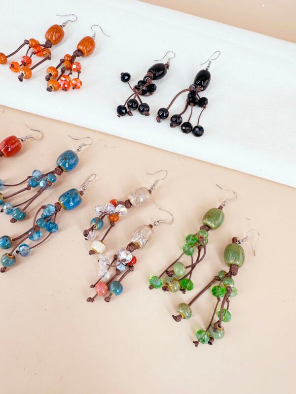 Boucles d'oreilles pendantes perles céramique