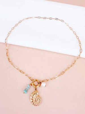 Collier chaîne et fermoir avec breloques coquillage et perle en acier inoxydable