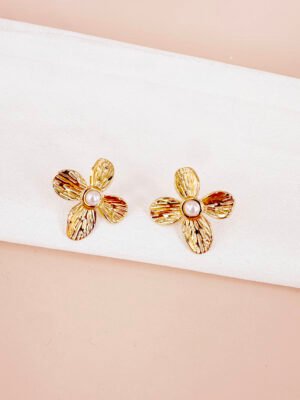 Boucles d&rsquo;oreilles fleurs en acier inoxydable