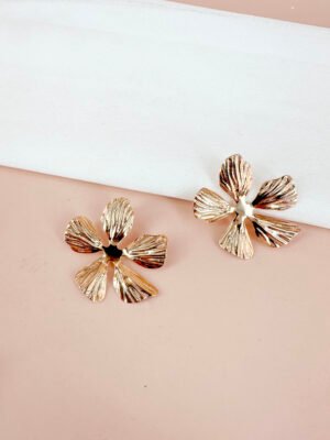 Boucles d&rsquo;oreilles fleurs en acier inoxydable