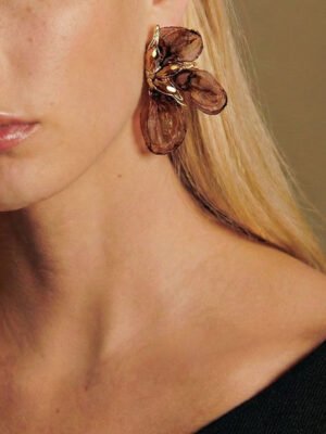 Boucles d&rsquo;oreilles fleurs tissus et perles