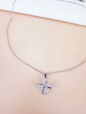 Collier anti stress cerf volant