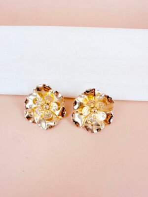 Grande boucles d&rsquo;oreilles fleurs dorées Carla