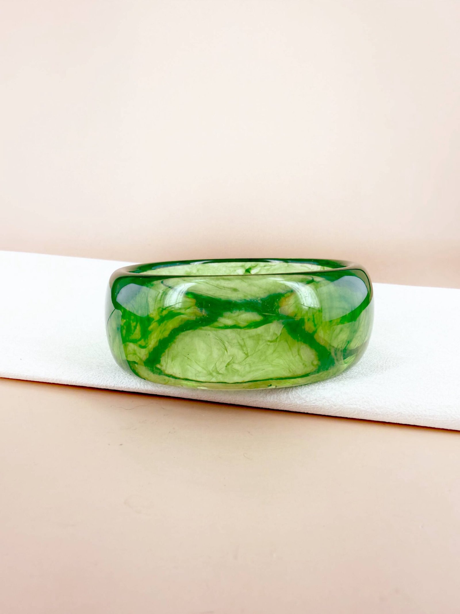 Bracelet Jonc en Résine Marbrée – Image 3