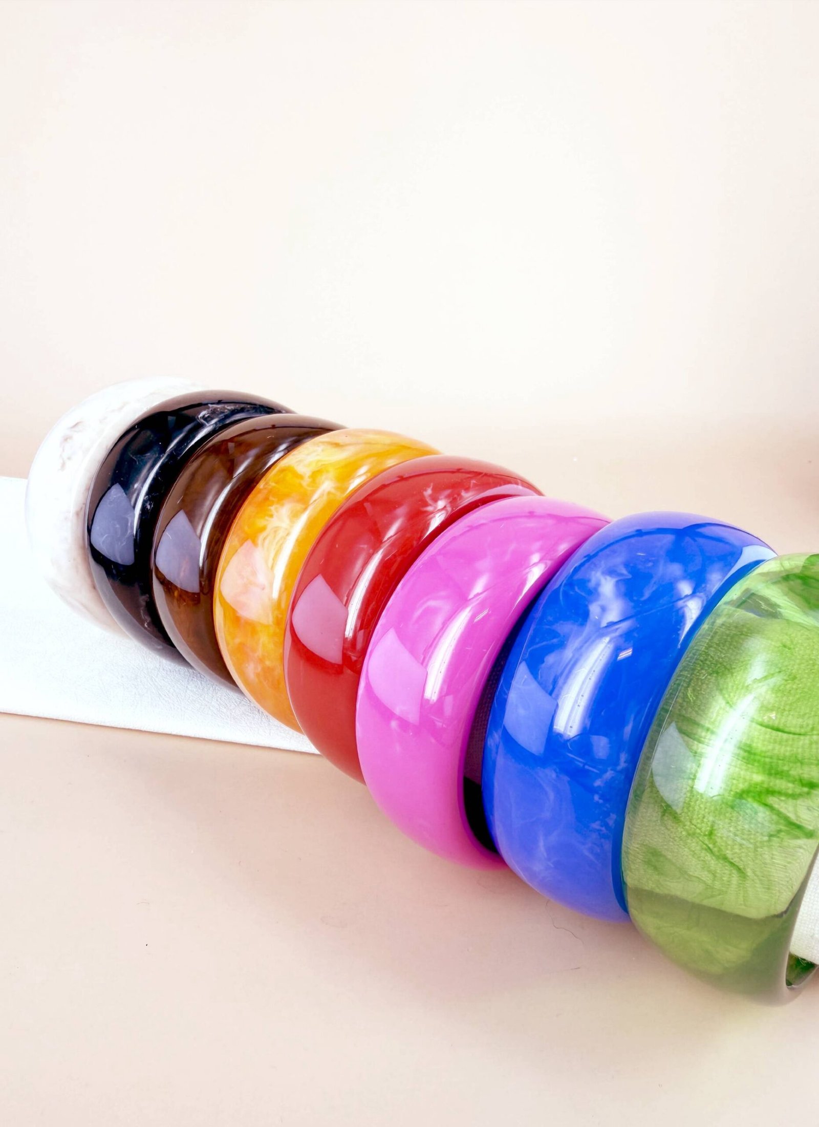 Bracelet Jonc en Résine Marbrée – Image 2