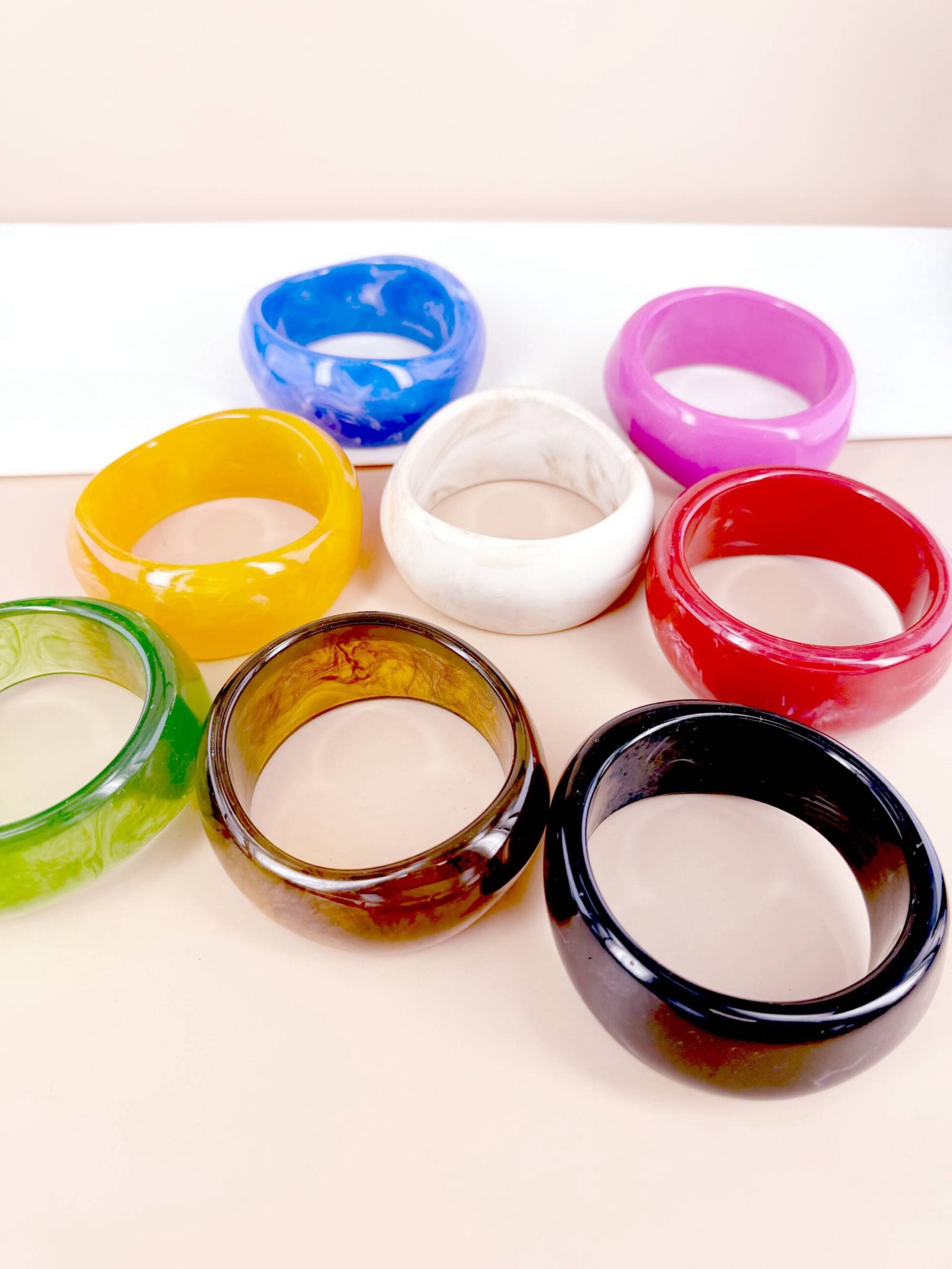 Bracelet Jonc en Résine Marbrée – Image 2