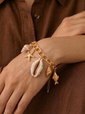 Bracelet Olia, coquillage et breloques océan