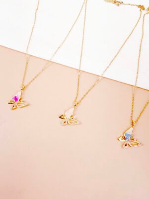 Collier Amandine – Pendentif papillon