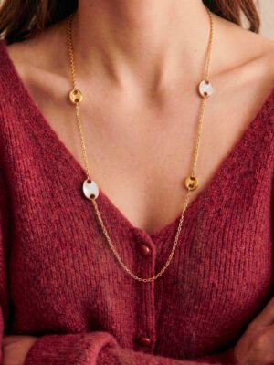 Sautoir Rosalie – Grain de café nacré