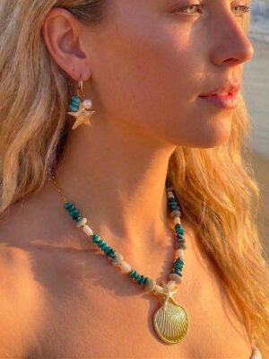 Collier Pia – Pendentif coquillage et perles pierre