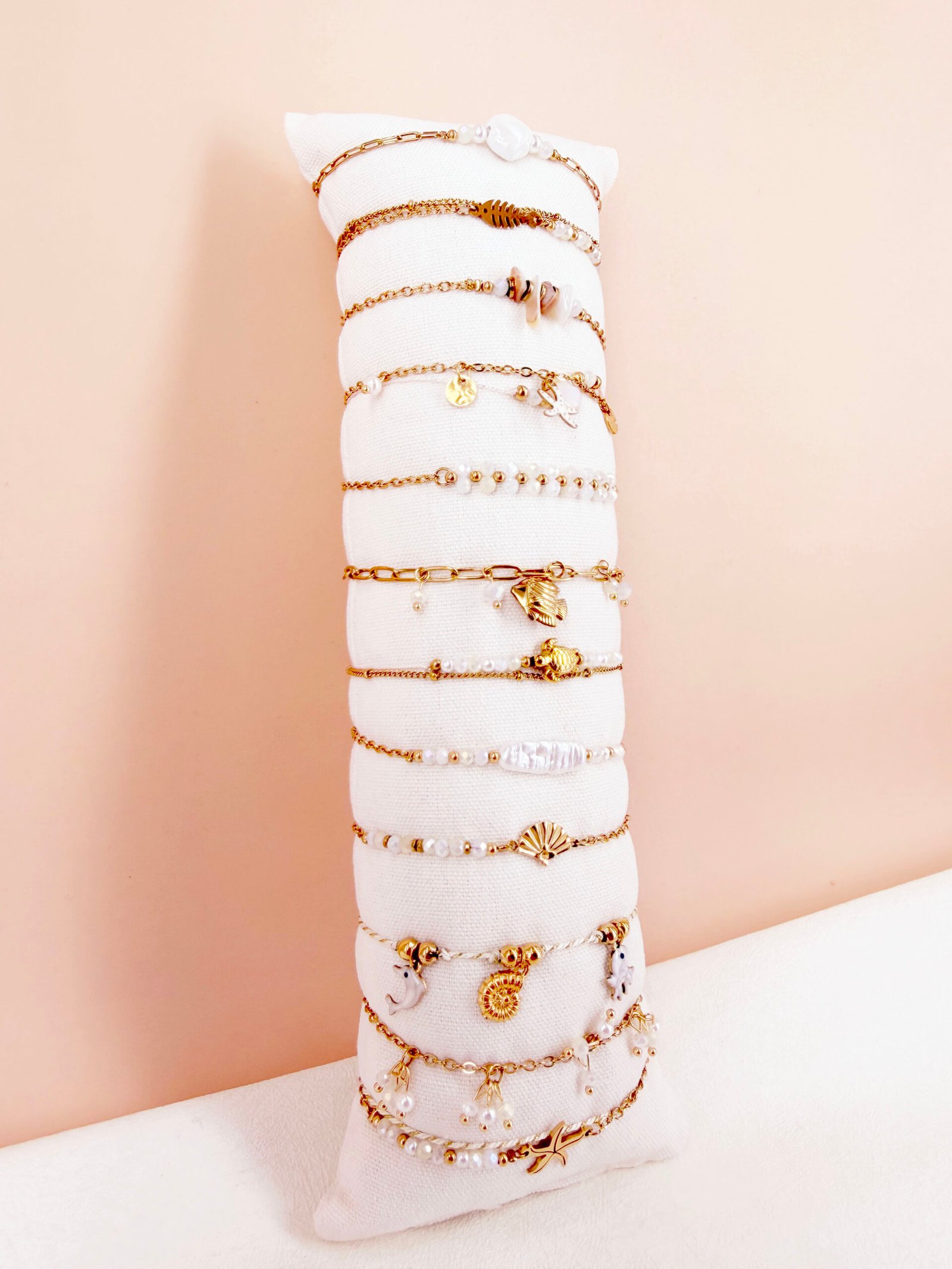 Lot de 12 bracelets "océan" en acier Inoxydable - Blanc – Image 3