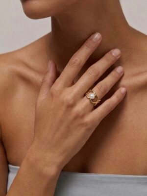 Bague Ajustable « Entrelacs de Cœurs » – Acier Inoxydable & Perle