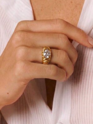 Bague Torsadée et Cristal Ovale en acier inoxydable