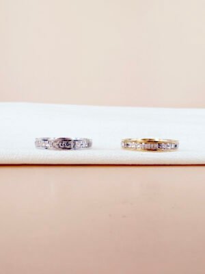 Bague Éclat alliance strass carré