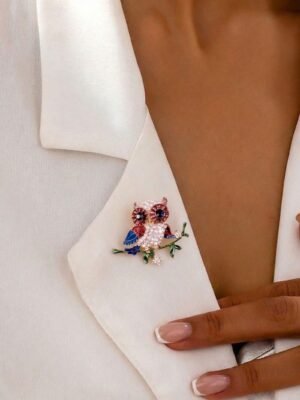 Broche Chouette Sentinelle aux grands yeux d&rsquo;ambre