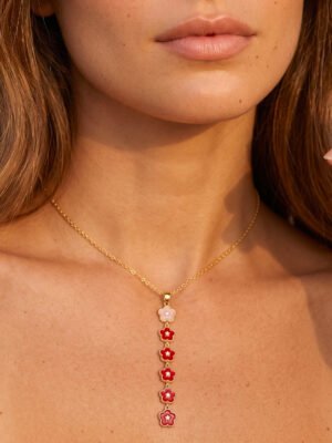 Collier Y Andromaque – Fleur rouge