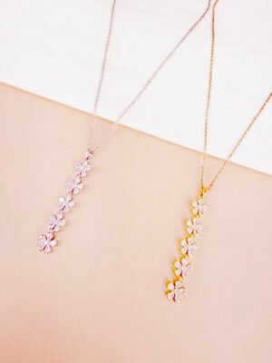 Collier Y Électre – Fleur zircon