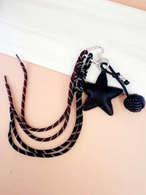 Porte clé sac grigri Lucie – Etoile noire