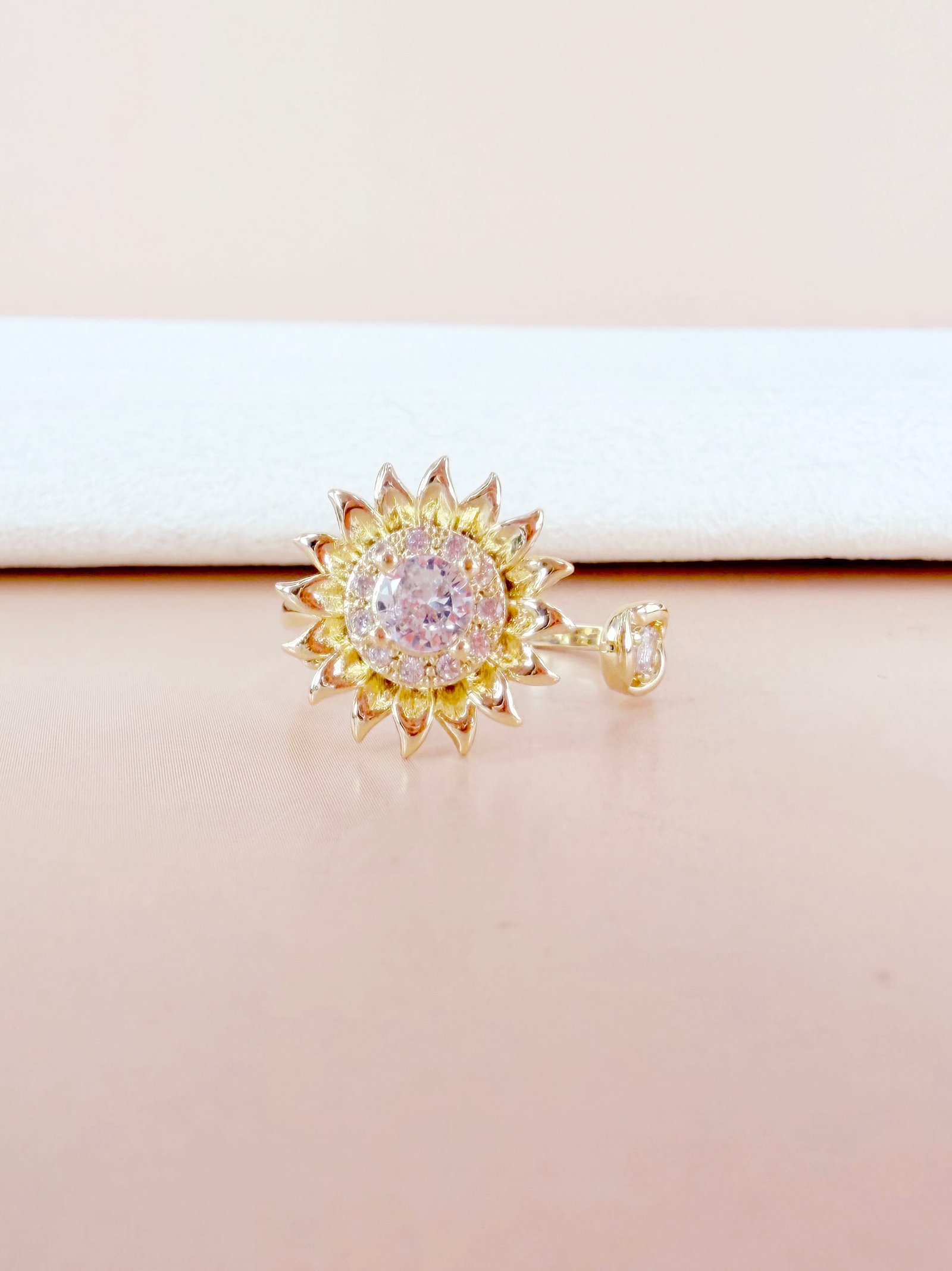 Bague Berenice - Anti-stress fleur violette dorée – Image 2
