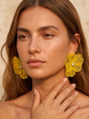 Boucles d&rsquo;oreilles Diane – Grandes fleurs transparentes