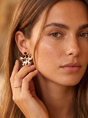Boucles d’oreilles Ines – Fleur motif léopard
