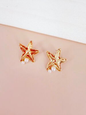 Boucles d’oreilles Josephine – Étoile dorée brillante