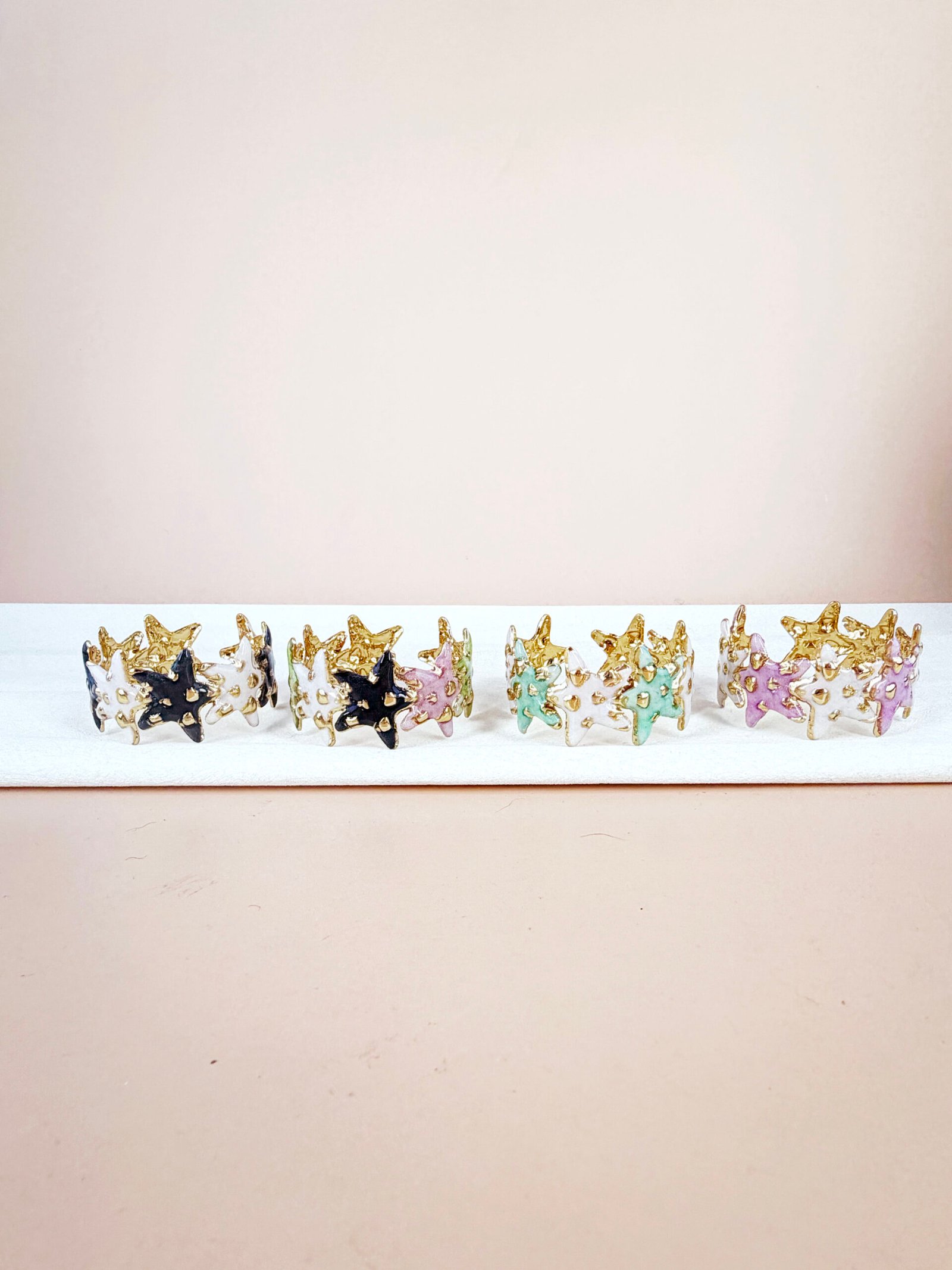 Bracelet Mathilde - Manchette étoiles – Image 3