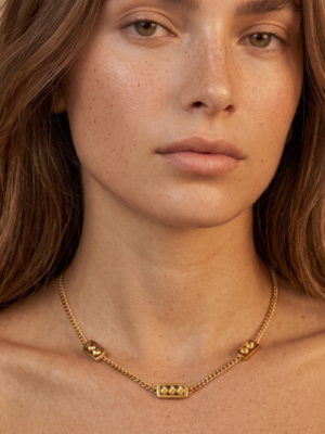 Collier Yael – Pendentif doré