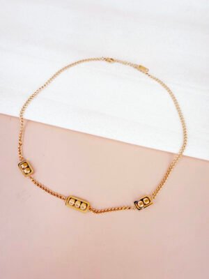 Collier Yael – Pendentif doré