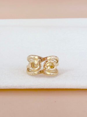 Bague Brune – Or entrelacs ajourés