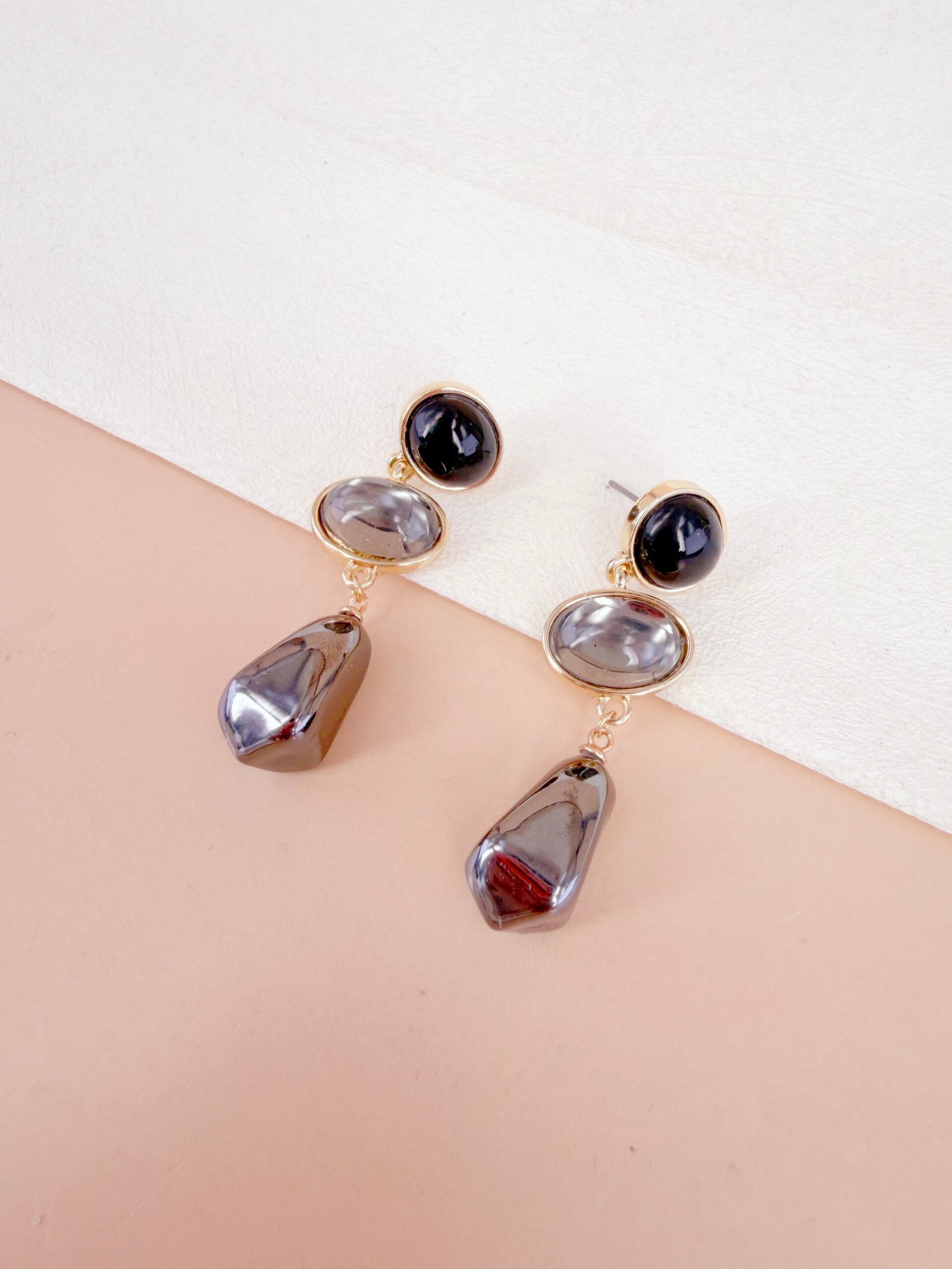 Boucles d'oreilles Apolline - Pendantes pierres colorées – Image 7