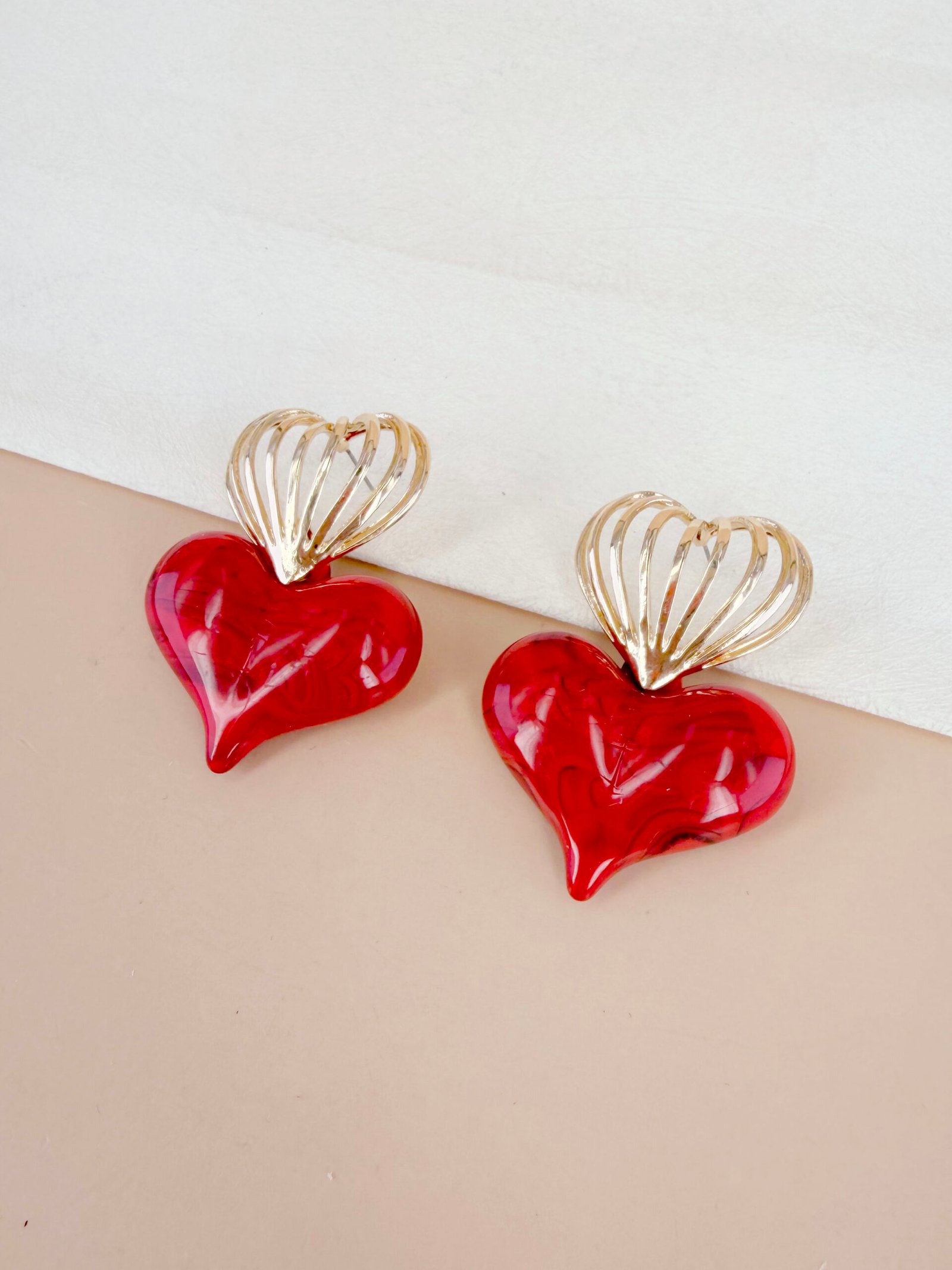 Boucles d'oreilles Flora - Coeur en résine – Image 11