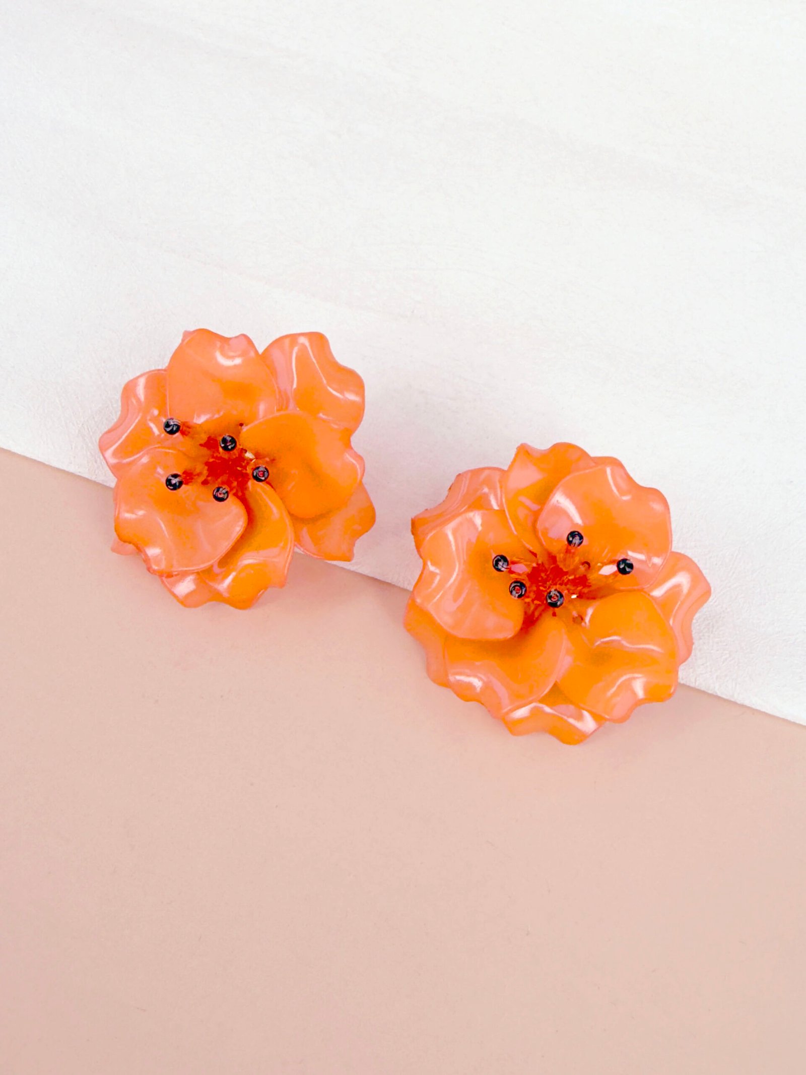 Boucles d'oreilles Delphine - Fleurs brillantes – Image 5
