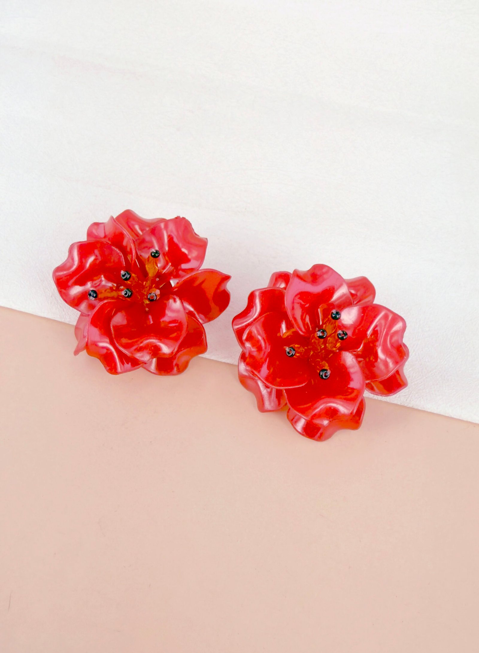 Boucles d'oreilles Delphine - Fleurs brillantes – Image 6