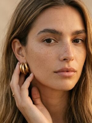 Boucles d&rsquo;oreilles Heloise – Créoles larges or