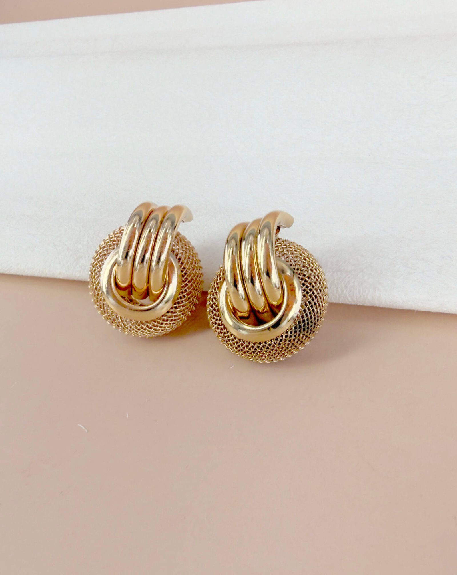 Boucles d'oreilles Oceane - Ovales nervurées or – Image 3