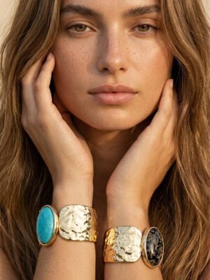Bracelet Louna – Manchette cabochon ovale metal