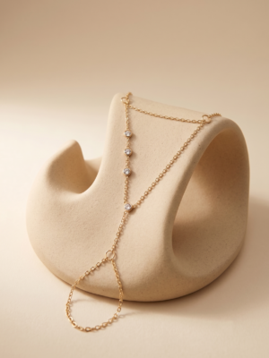 Bijou de main Romy - Bracelet doré acier inoxydable