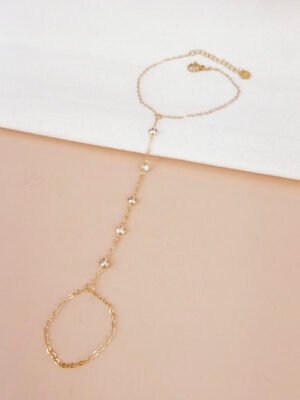 Bijou de main Sasha – Bracelet doré acier inoxydable