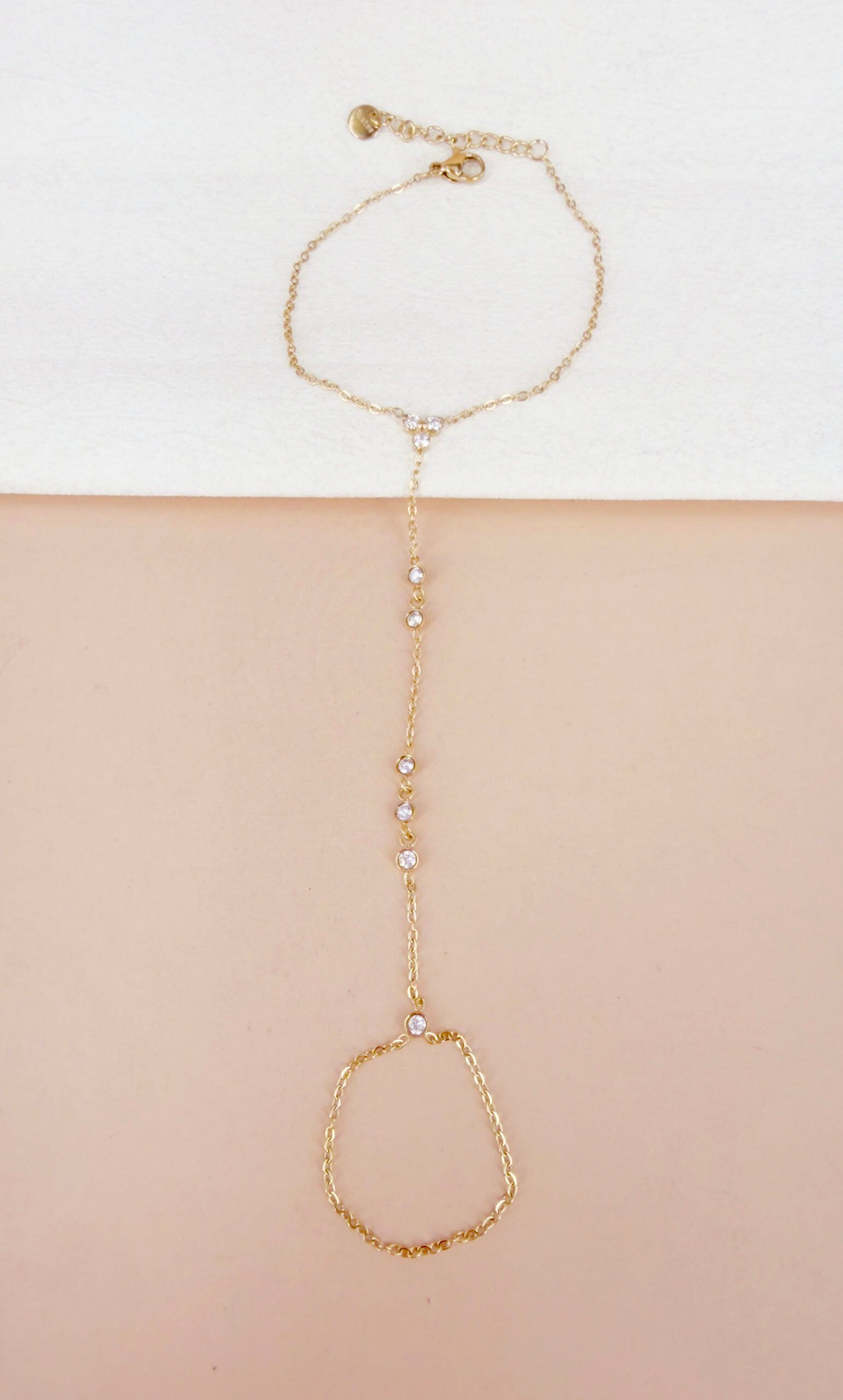 Bijou de main Valentine - Bracelet doré acier inoxydable – Image 2