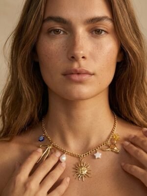 Collier Céleste Astrales en acier inoxydable